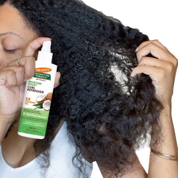 Palmer's Coconut Oil Formula Moisture Boost Curl and Scalp Refresher